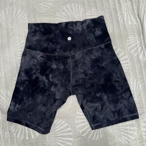 lululemon athletica Black Patterned Bike Shorts